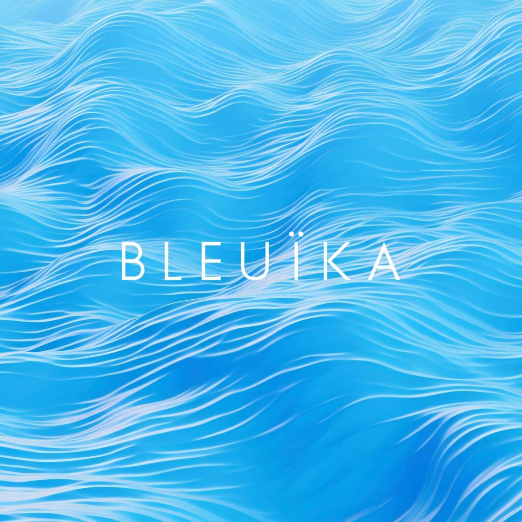 logo blanc bleu Caraïbes